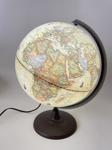 Exerz illuminated world - world, globe